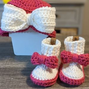Baby Beanie and Booties with Bows